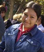 Foto de una Girl Scout adulta. &copy; GSUSA. Todos los derechos reservados.