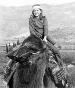 Photo of Ursel riding a camel.